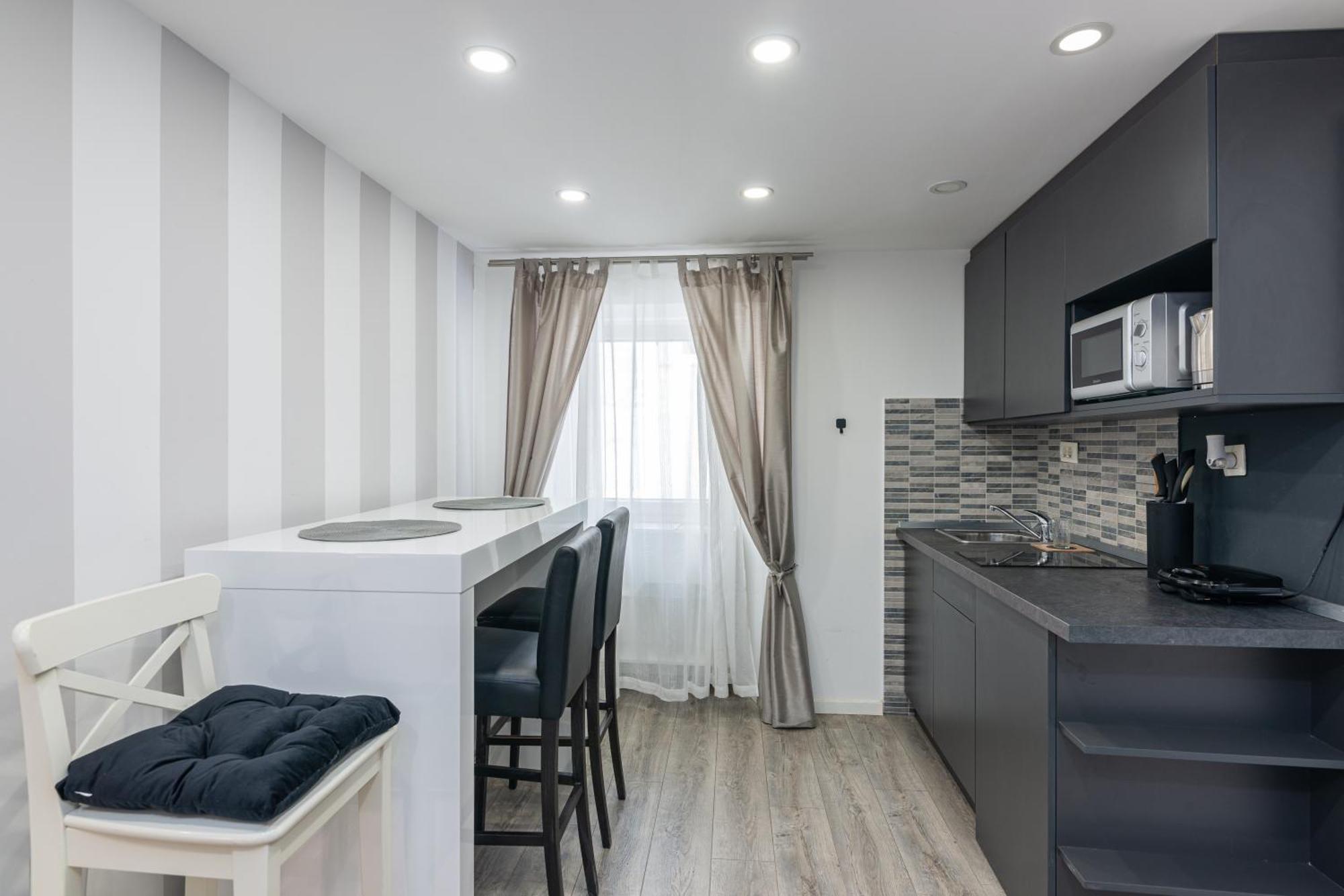 Small, Sweet & Cosy Apartments Rijeka Luaran gambar